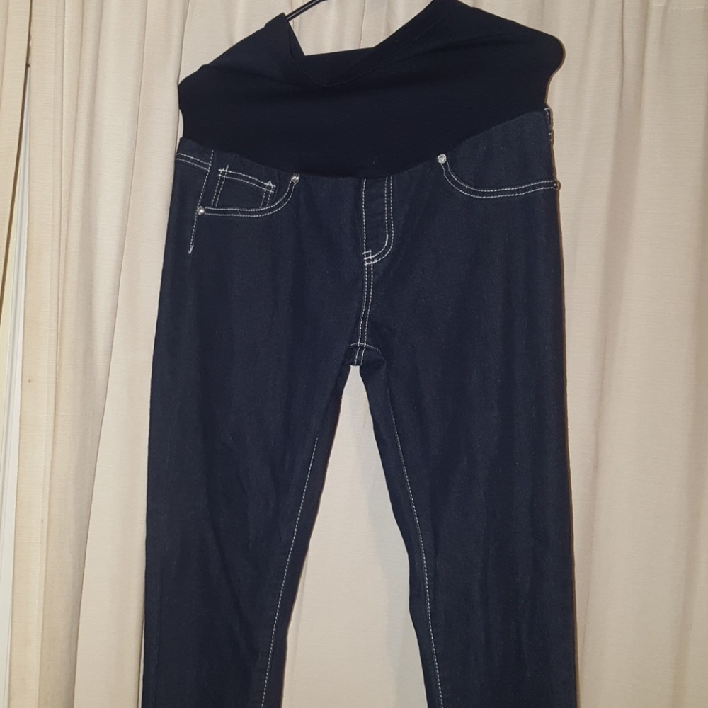 Bella Vida Maternity Jeans